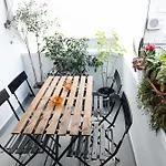 The Blue Apartment In The Heart Of Heraklion