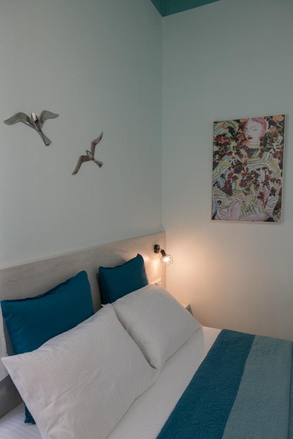 The Blue In The Heart Of Appartement